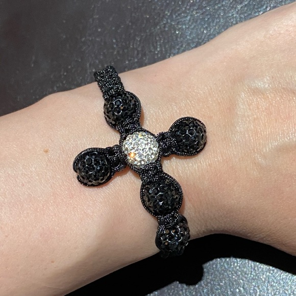 Crystal & Hematite Cross Design Macrame Bracelet - Picture 2 of 9